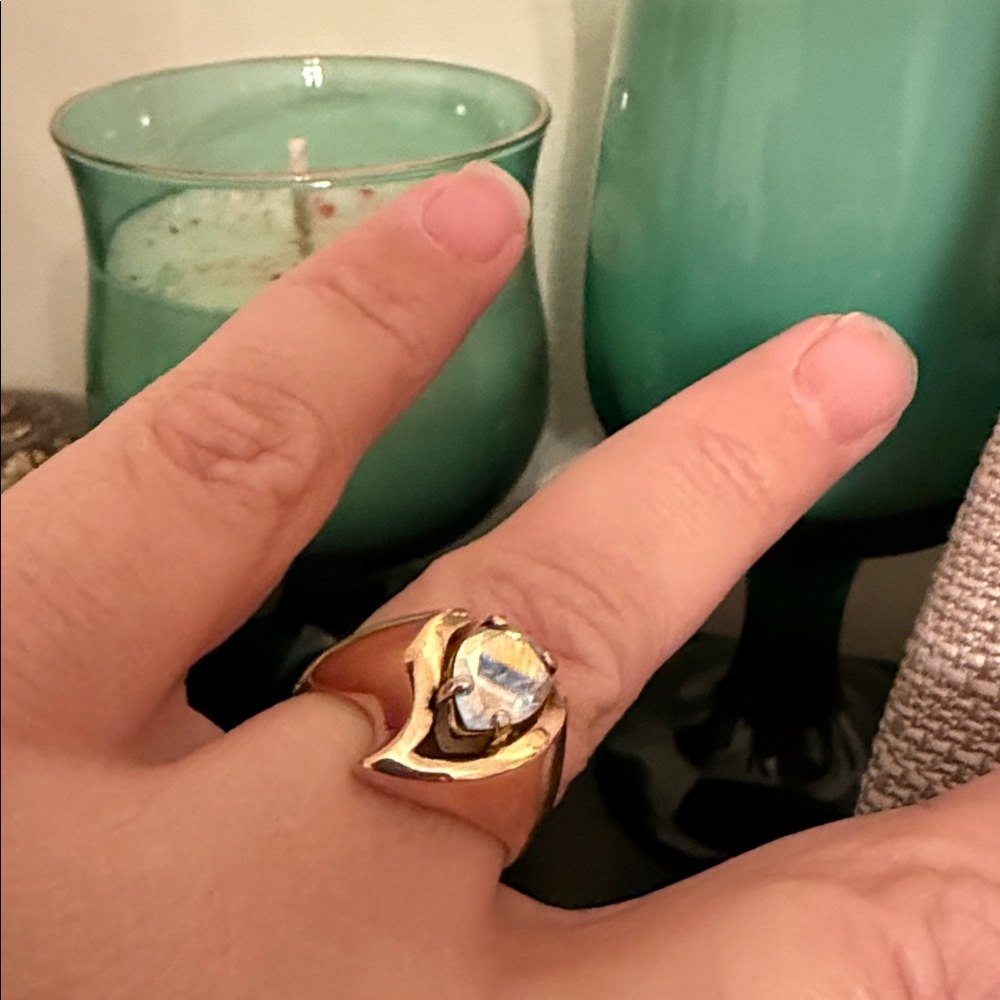 Teardrop Fashion Ring